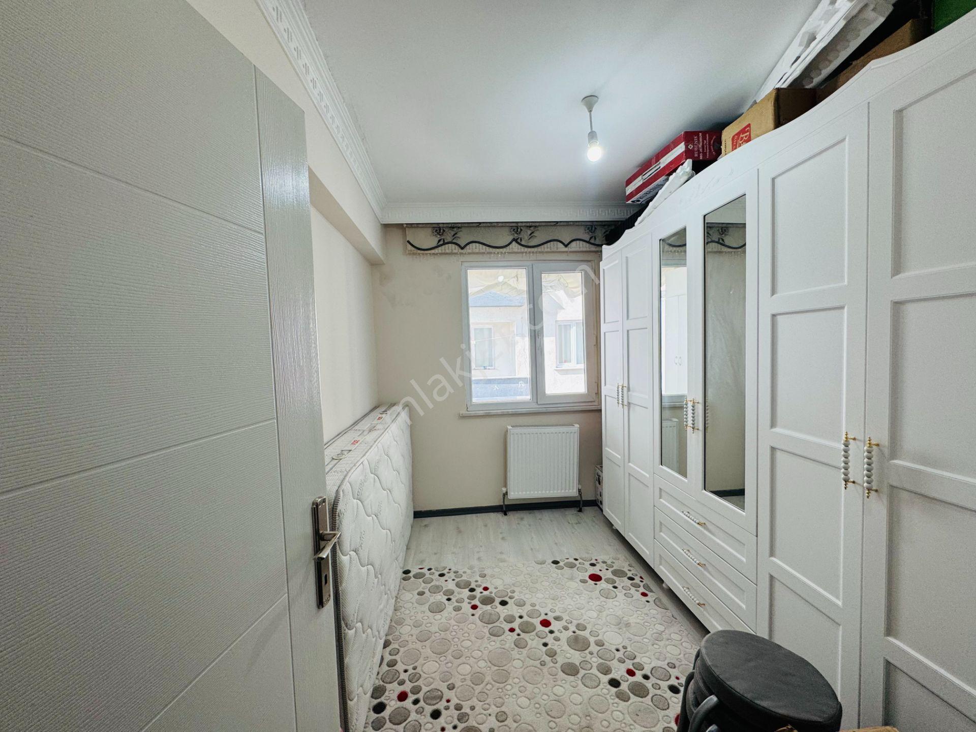 Güven'den Kapaklı'da Caddeye,servislere Yakın Kombili 2+1 Daire - Görsel 20
