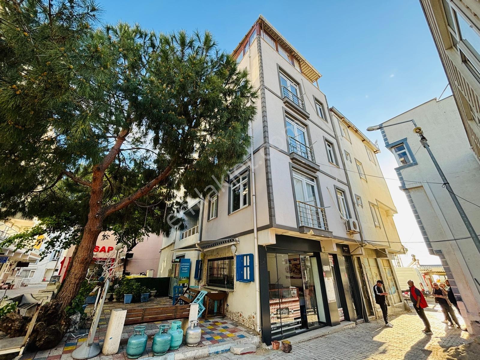 Sevinç'ten Avşa'nın Cazibe Merkezinde Komple Satılık Ticari Bina - Görsel 34