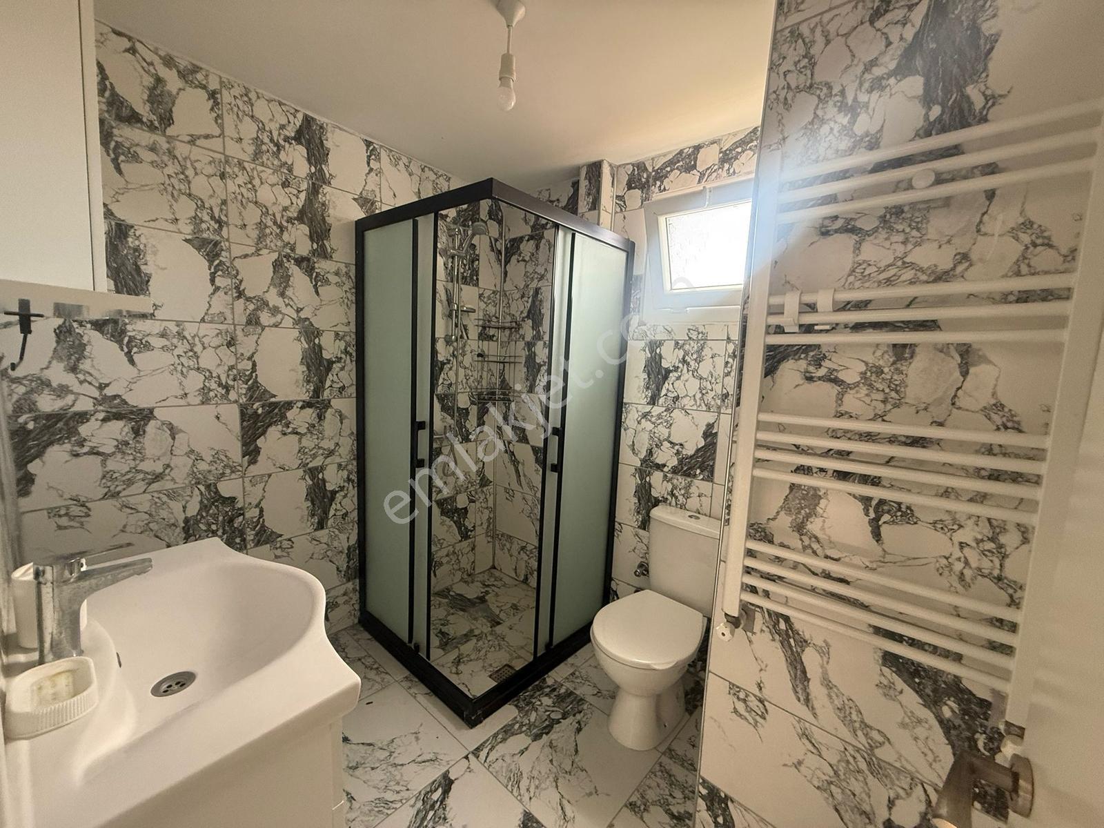 Urla Zeytinalanı'nda 2+1 Bakımlı Doğalgazlı Kiralık Daire - Görsel 11