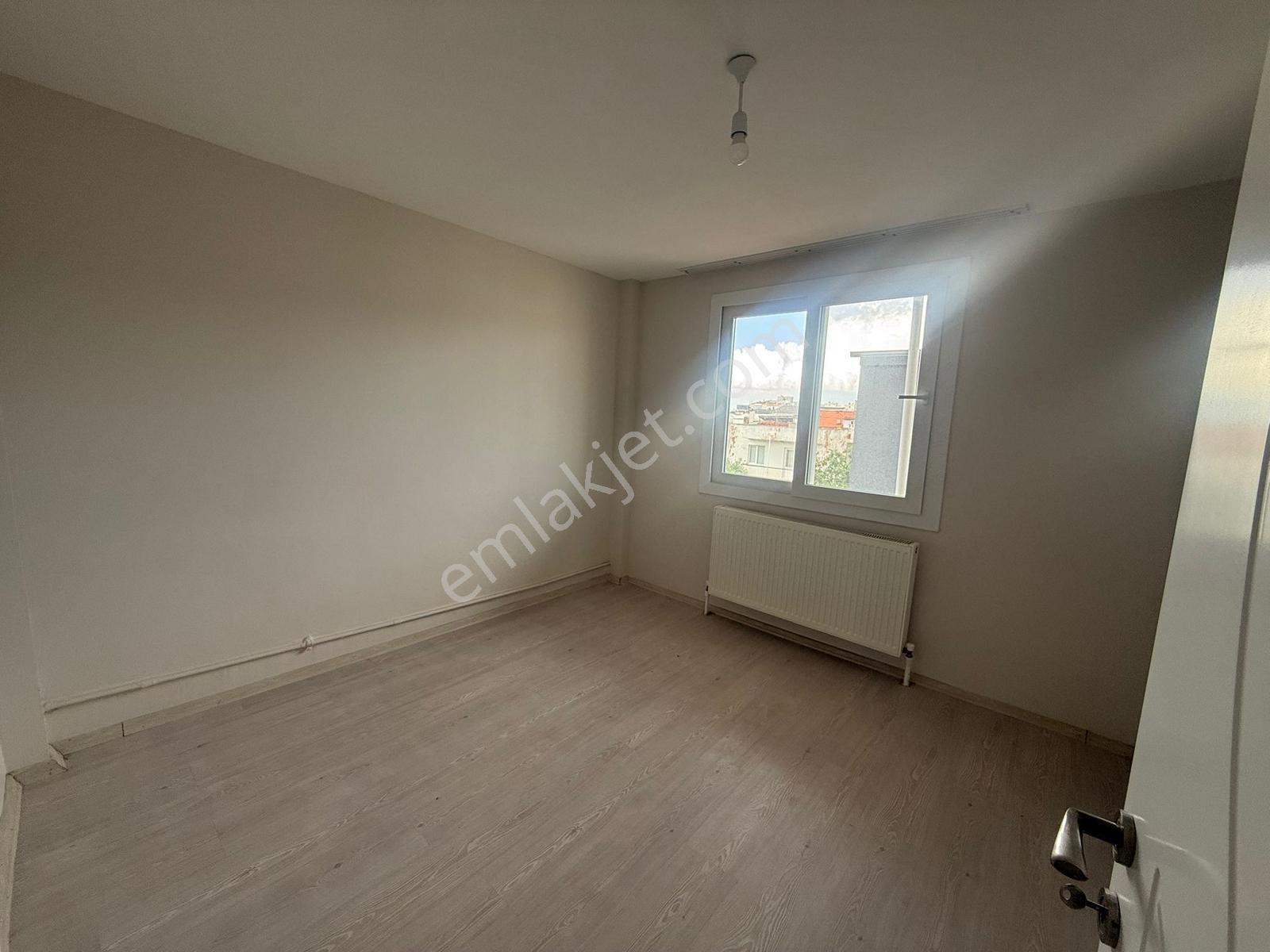 Urla Zeytinalanı'nda 2+1 Bakımlı Doğalgazlı Kiralık Daire - Görsel 7