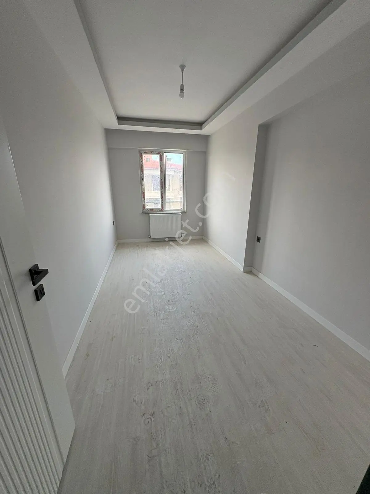 Deregümü Yeni Tamamlanmış Sitede En Üst Kat Manzaralı 3+1 Daire - Görsel 4