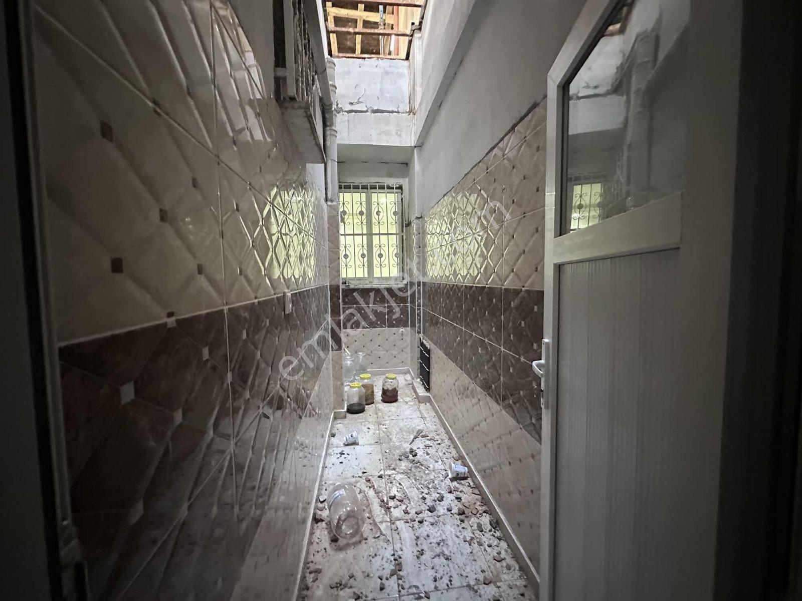 Beyazsu Yolunda Kontrol Noktasının Yanında 3+1 Kiralık Daire - Görsel 11
