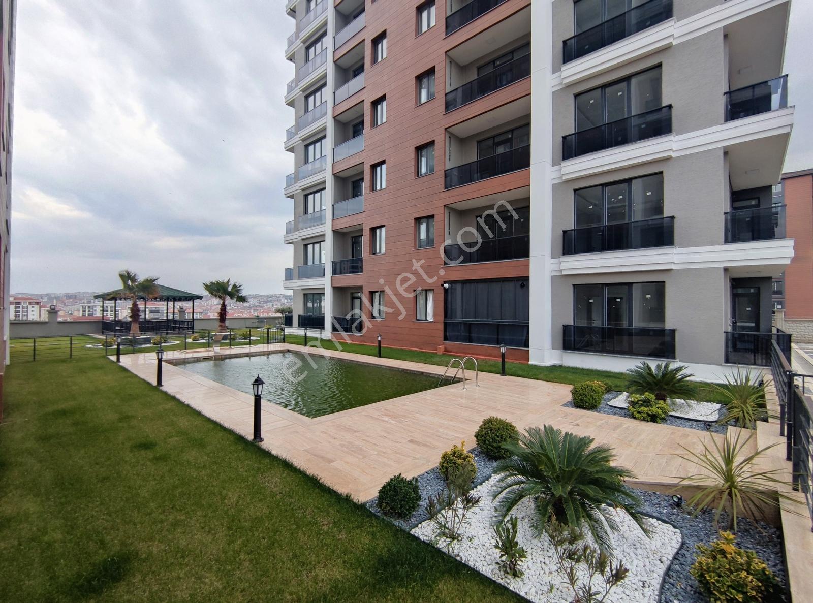 Silivri Yeni Mh.'de Butik Site İçi Ara Kat Yeni Daire 2+1 - Görsel 13
