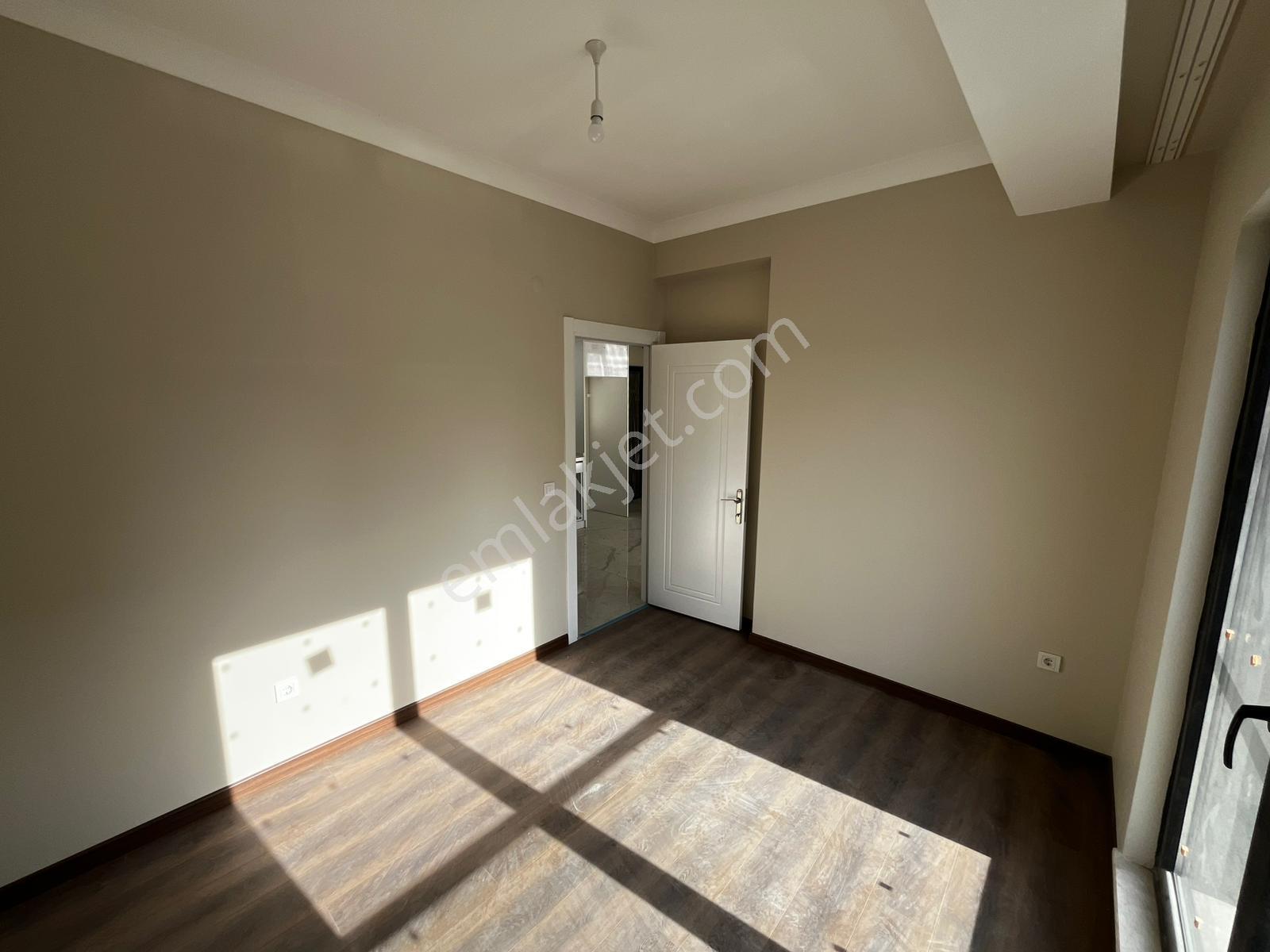 Cb King'den Plevne Mah. Savaştepe Caddesi 2+1 Kiralık Ofis - Görsel 14