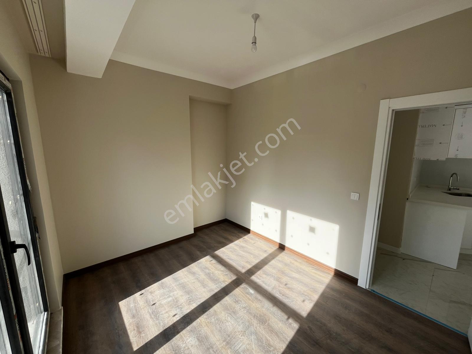 Cb King'den Plevne Mah. Savaştepe Caddesi 2+1 Kiralık Ofis - Görsel 18