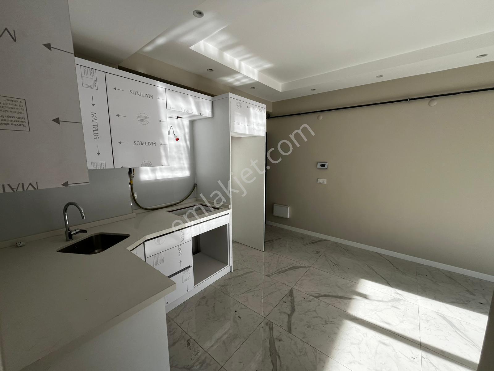 Cb King'den Plevne Mah. Savaştepe Caddesi 2+1 Kiralık Ofis - Görsel 26
