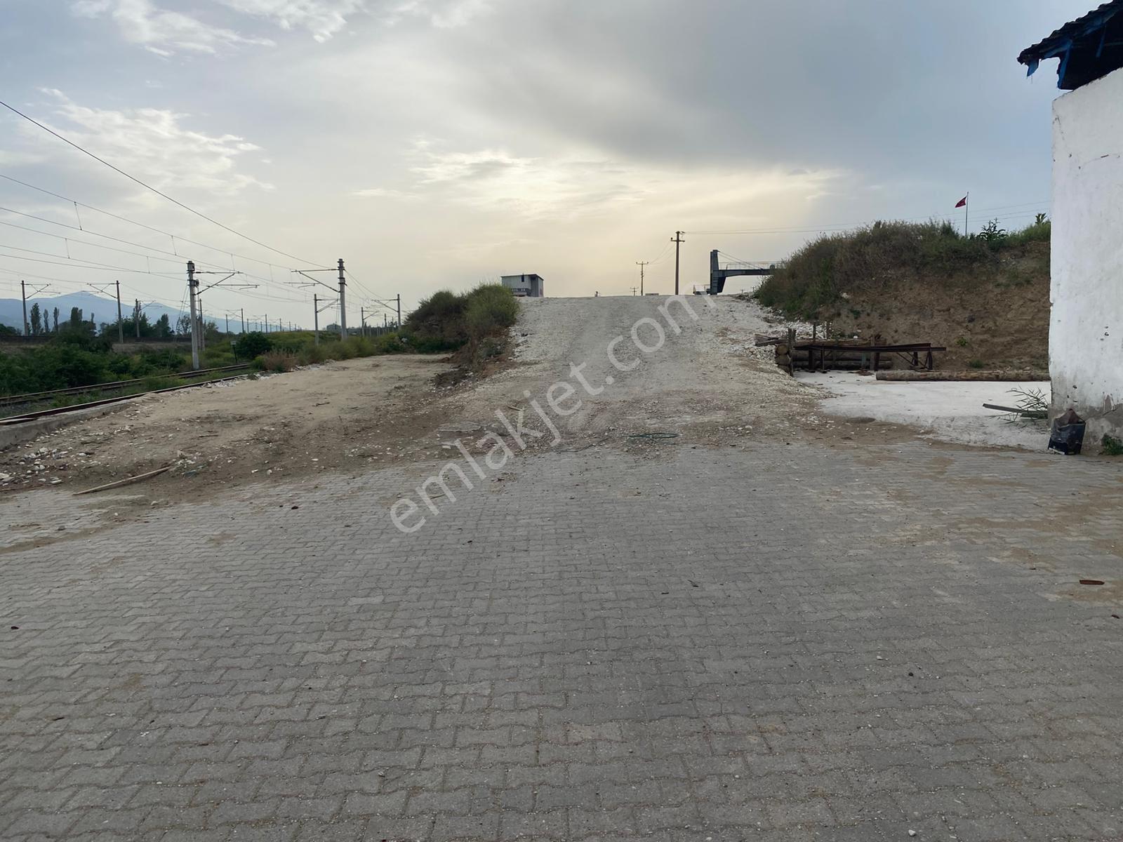 Sakarya Pamukova Bilecik Yolu Cephe Takaslı Satılık Arsa Fırsatı - Görsel 4