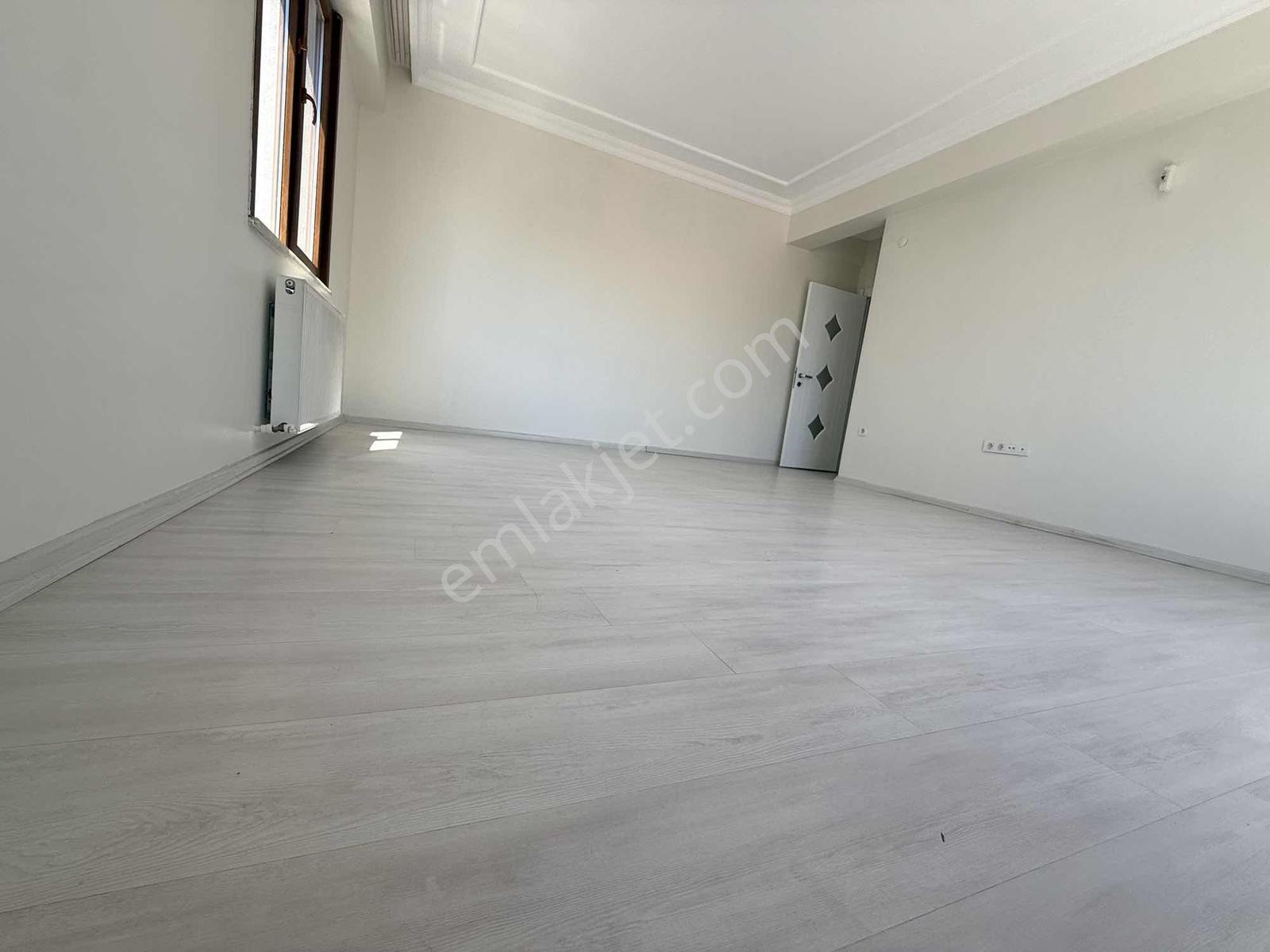 Ümraniye Elmalıkent Mh.2+1 Büyük Ve Oto Parklı Satılık Daire - Görsel 6