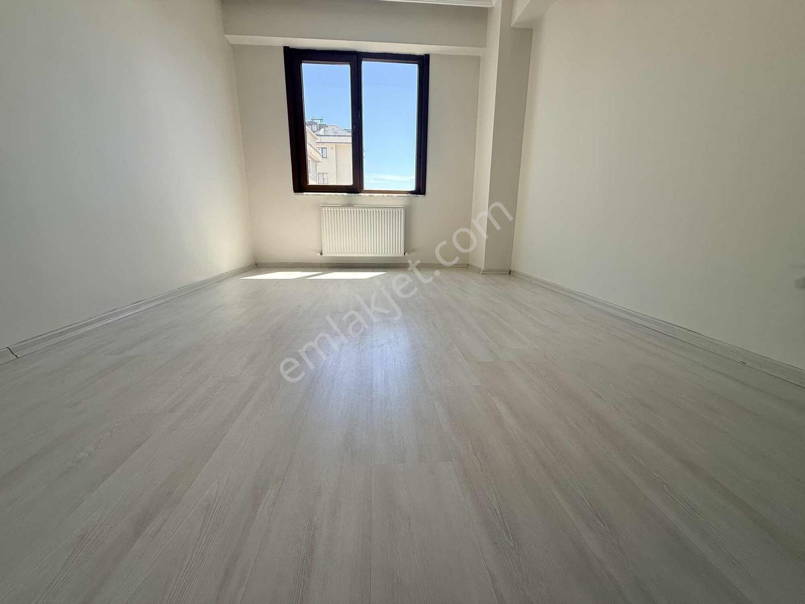 Ümraniye Elmalıkent Mh.2+1 Büyük Ve Oto Parklı Satılık Daire - Görsel 15