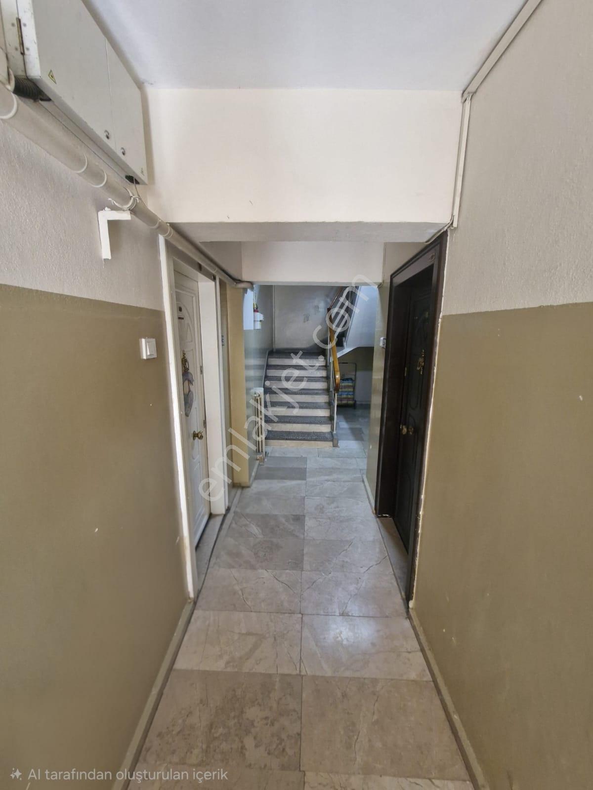 Heykel İbrahimpaşa Mahallesinde Geniş 3+1 Kiralık Daire - Görsel 2