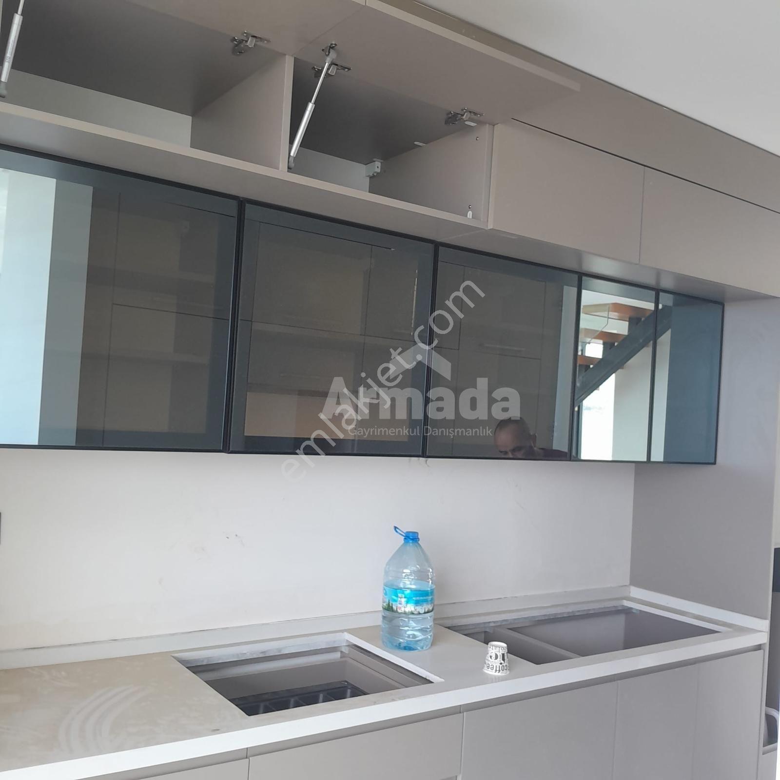 Kuşadası Soğucak'ta Deniz Manzaralı Lüks Müstakil Villa - Görsel 4