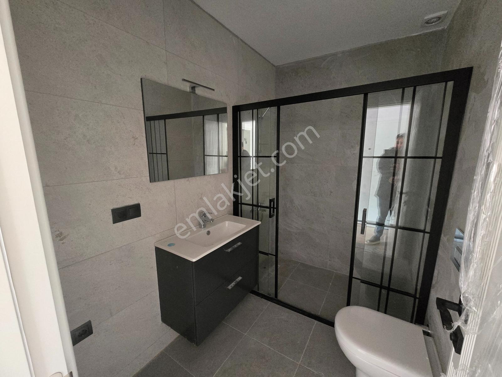 Kuşadası Davutlarda Doğa Manzaralı Satılık 1+1 Lüks Daire - Görsel 13