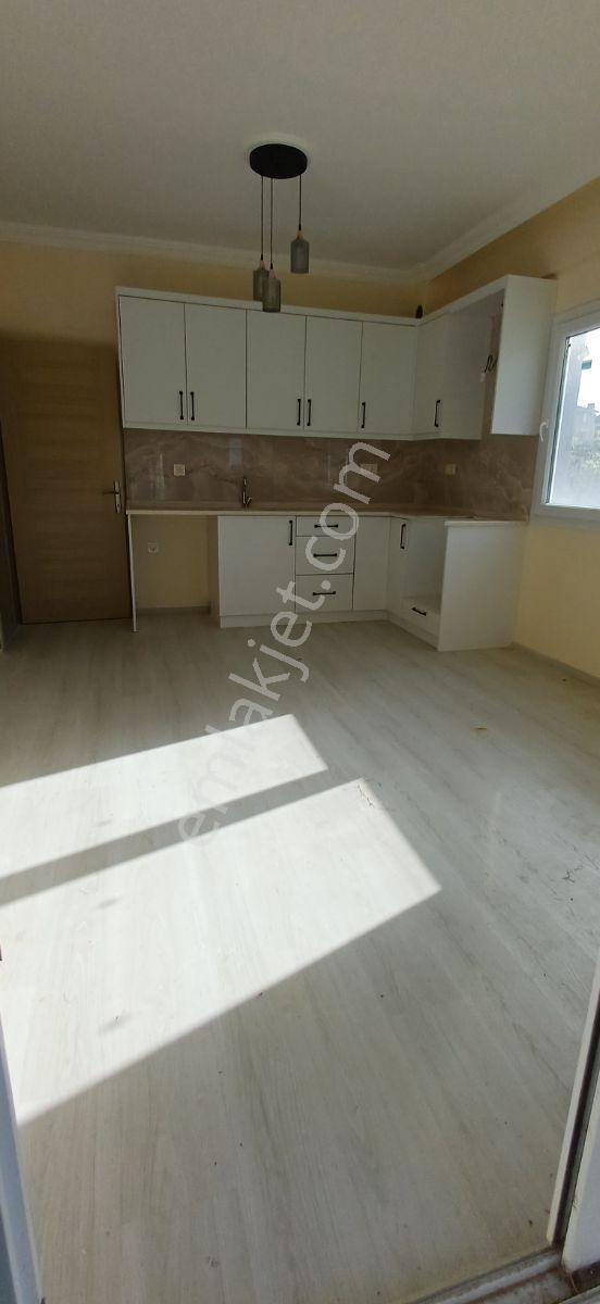 Havuzlu Güvenlikli Bahçe Katı - Görsel 5