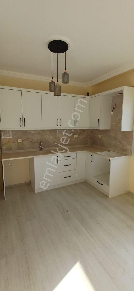 Havuzlu Güvenlikli Bahçe Katı - Görsel 6