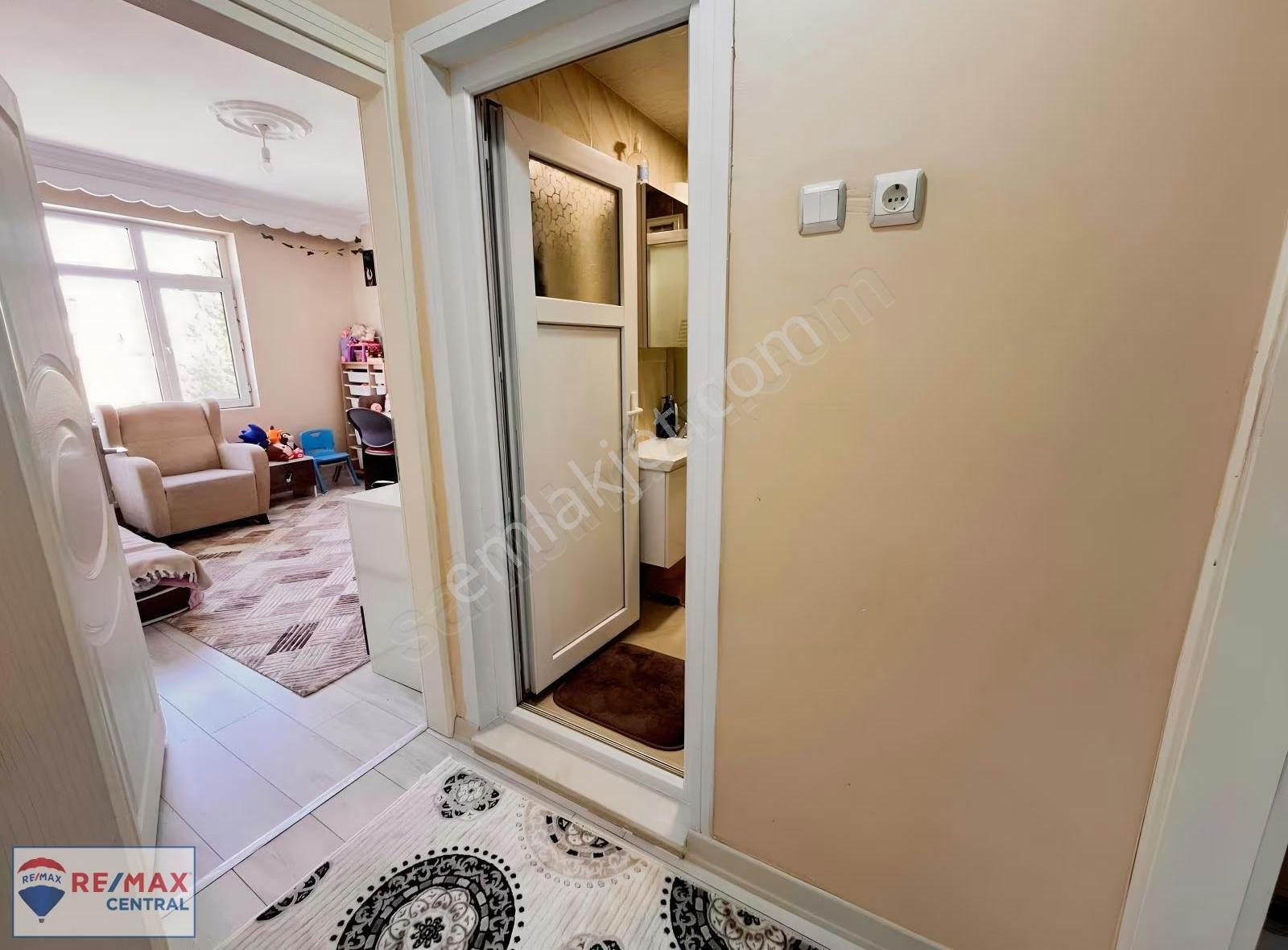 Remax Central`den Kadıburhanettin Mahallesinde 3+1 Satılık Daire - Görsel 15