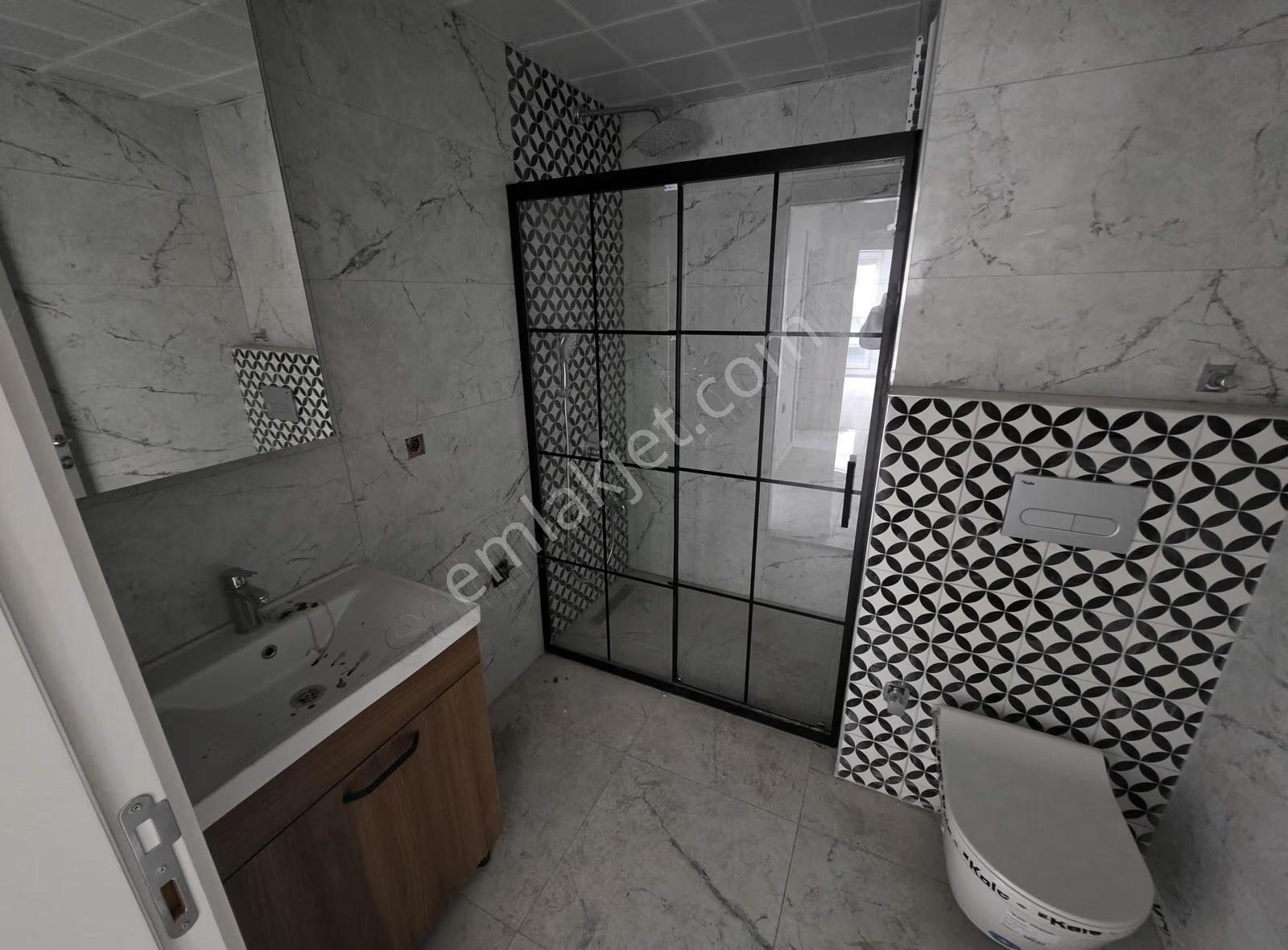 Kızıltoprak Sıfır 2+1 Güney Alttan Isıtmalı Kapalı Otopark - Görsel 22
