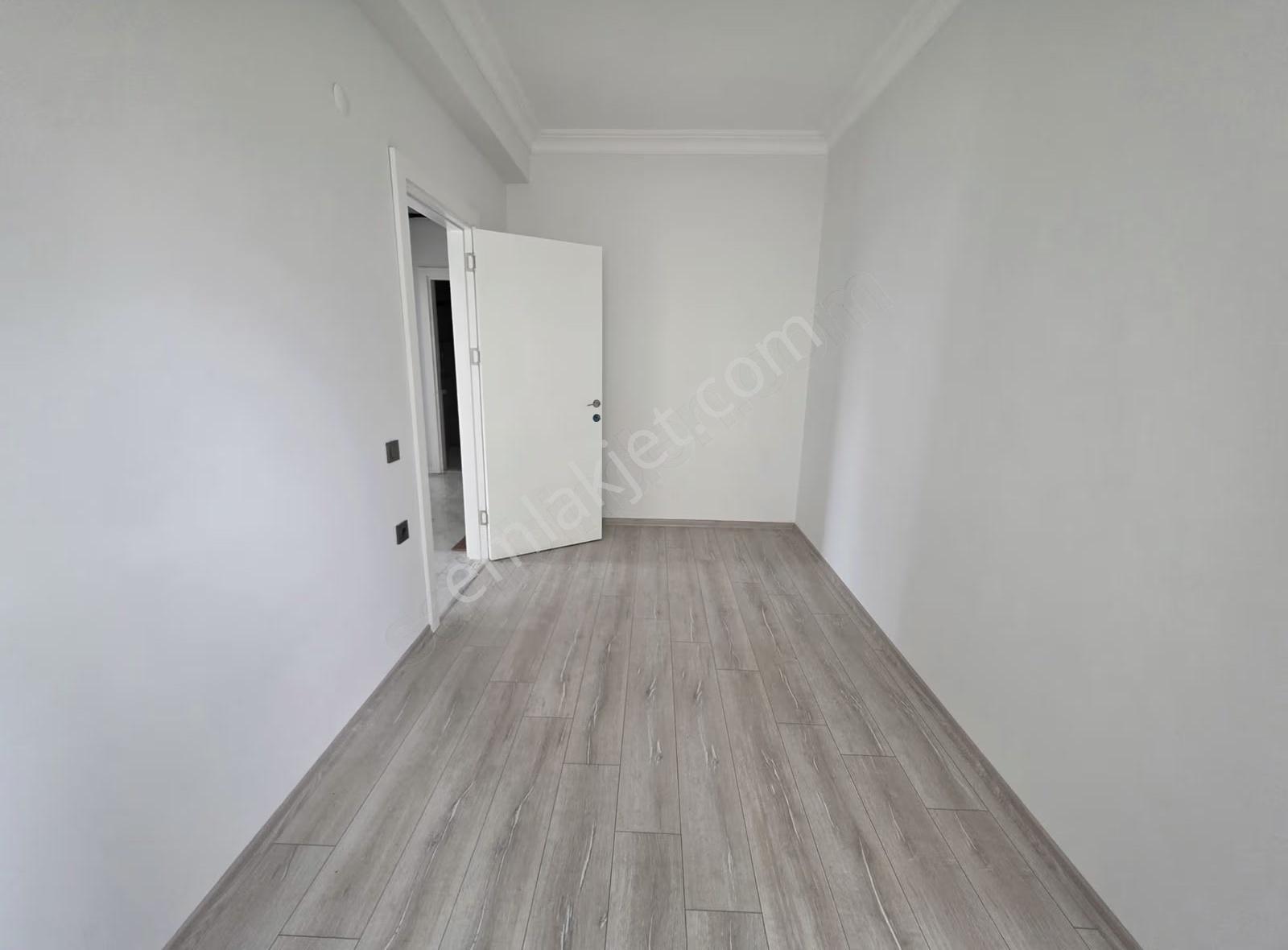Kızıltoprak Sıfır 2+1 Güney Alttan Isıtmalı Kapalı Otopark - Görsel 15