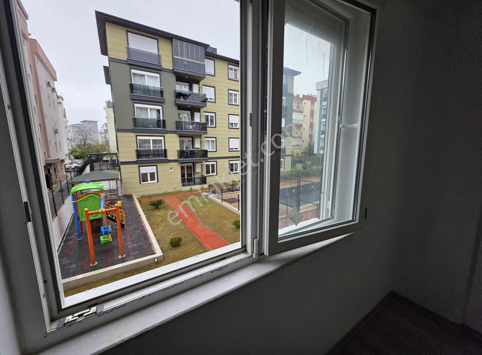 Kızıltoprak Sıfır 2+1 Güney Alttan Isıtmalı Kapalı Otopark - Görsel 3