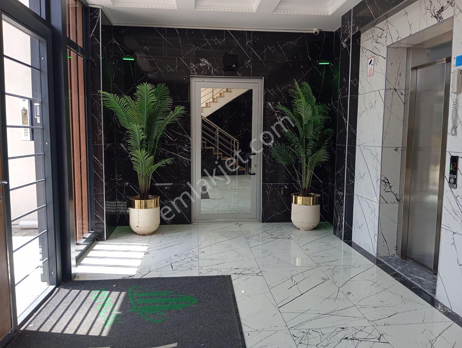 Remax Parla'dan Gebi Cad.ustunde Tepecik Yaşam Evler Satılık 3+1 - Görsel 22