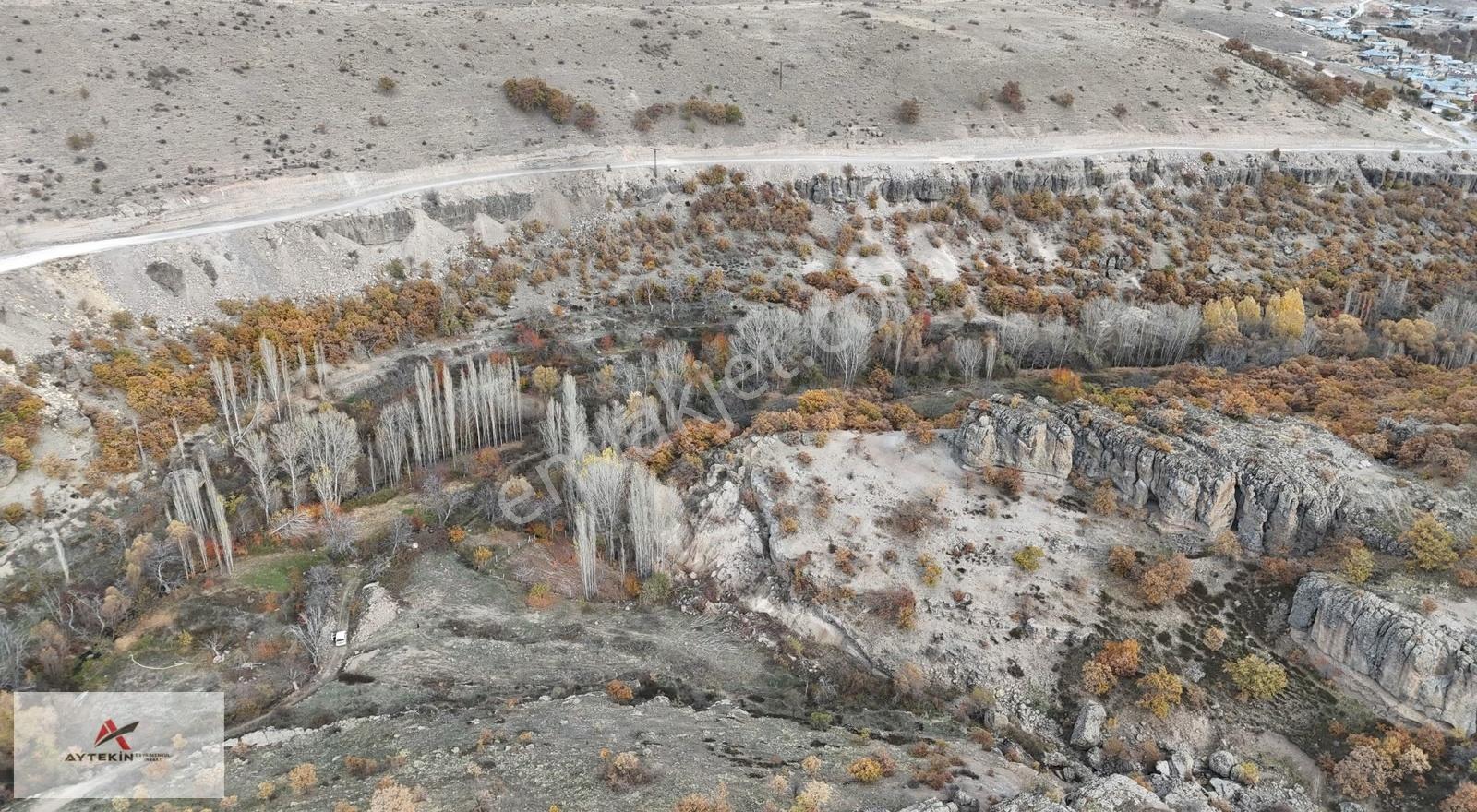 Meram Sadıklar Mahallesinde 179 M² Müstakil Tapulu Bahçe