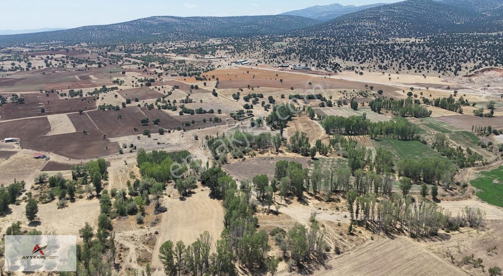 Akören Tülce Mahallesinde 3.424 M² Müstakil Tapulu Kavaklık - Görsel 10