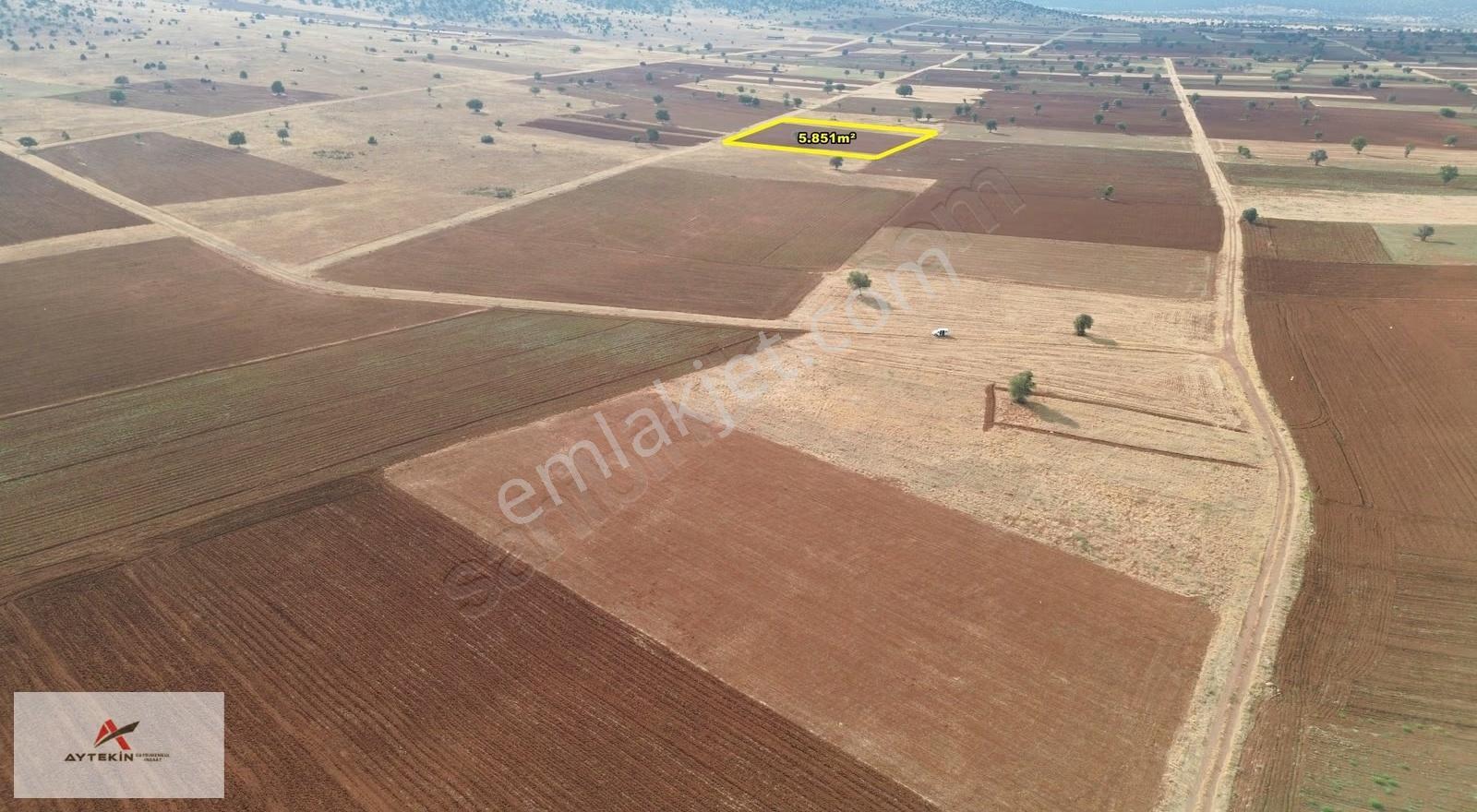 Akören Ağalar Mahallesinde 5.851 M² Müstakil Tapulu Tarla - Görsel 8