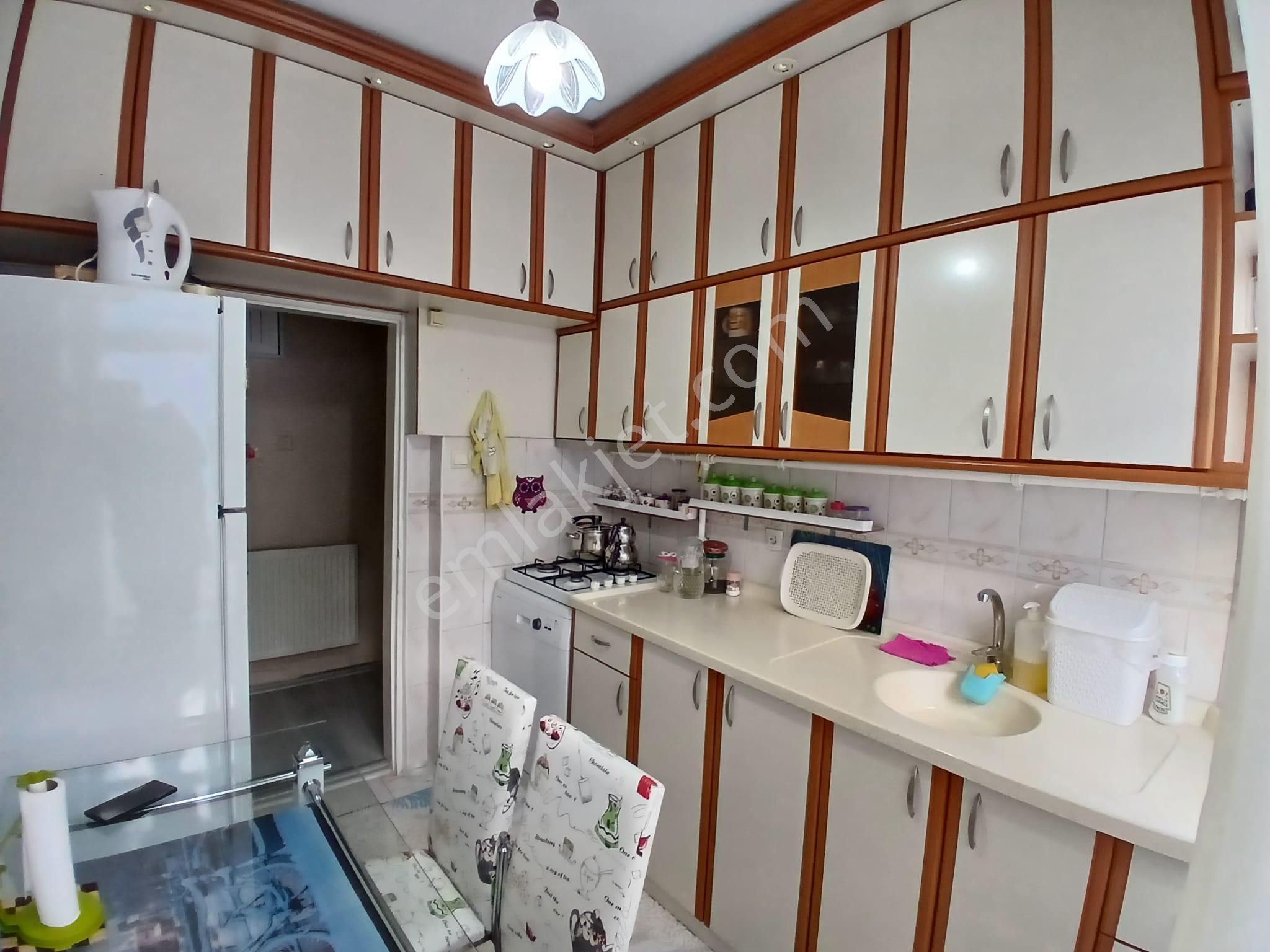 Akçay Emlak'tan Akşehir Mualla Nigar Ortaokulu Civarında Bakımlı Geniş Satılık 2+1 Daire - Görsel 15