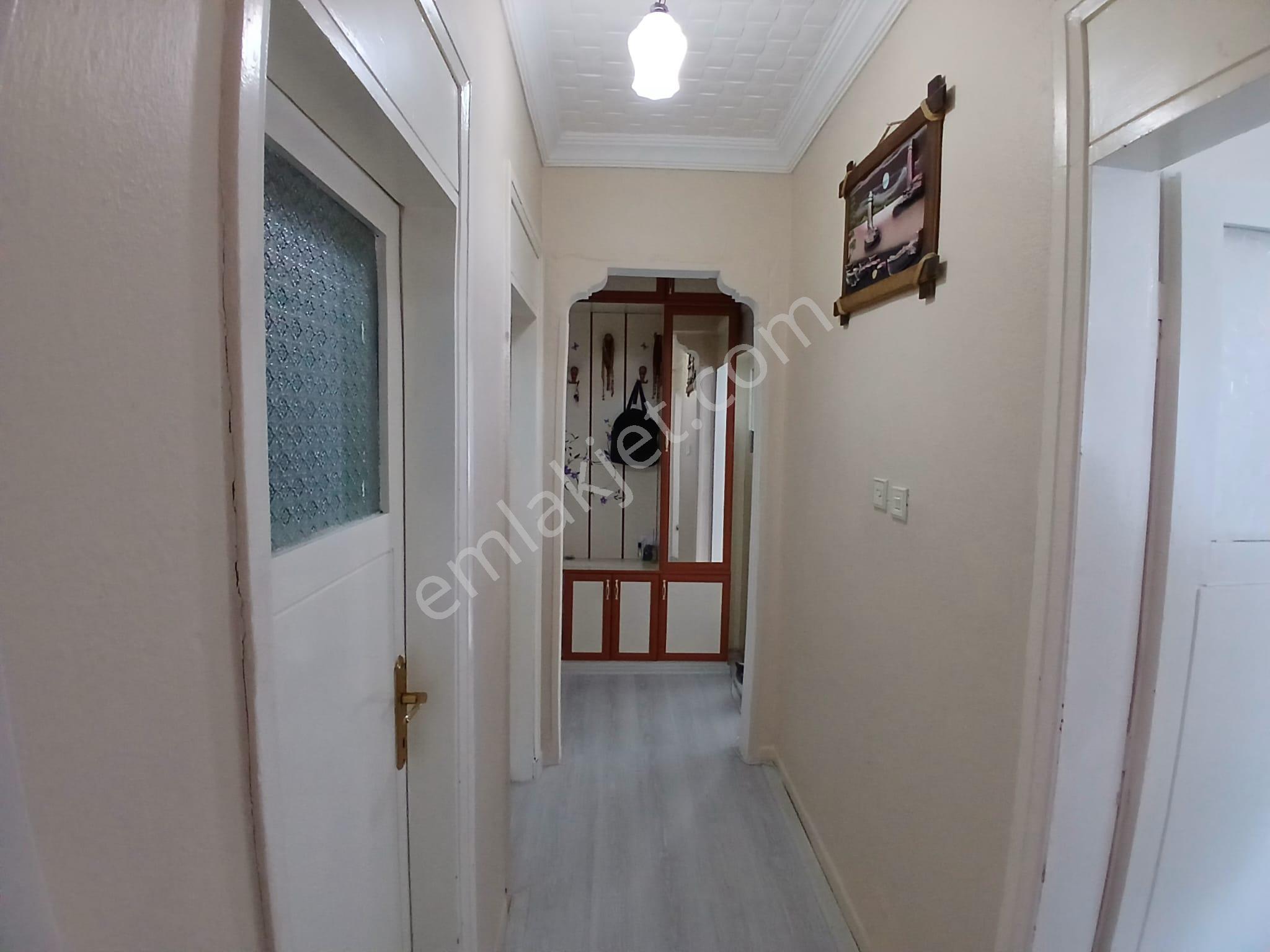 Akçay Emlak'tan Akşehir Mualla Nigar Ortaokulu Civarında Bakımlı Geniş Satılık 2+1 Daire - Görsel 21