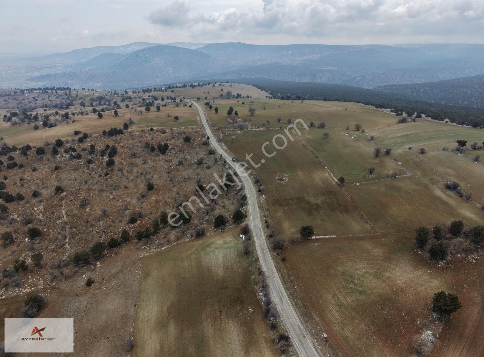 Akören Belkuyu Mahallesinde 1.628 M² Müstakil Tapulu Tarla - Görsel 3