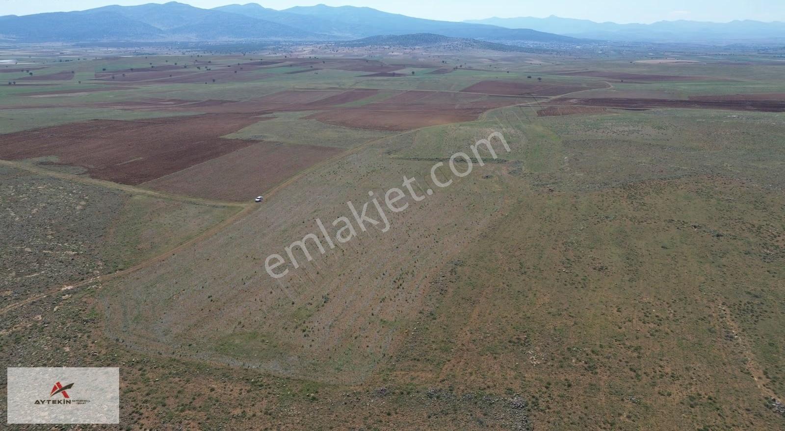 Akören Orhaniye'de 34.797m2 Müstakil Tapulu Arazi- Yolu Var - Görsel 14