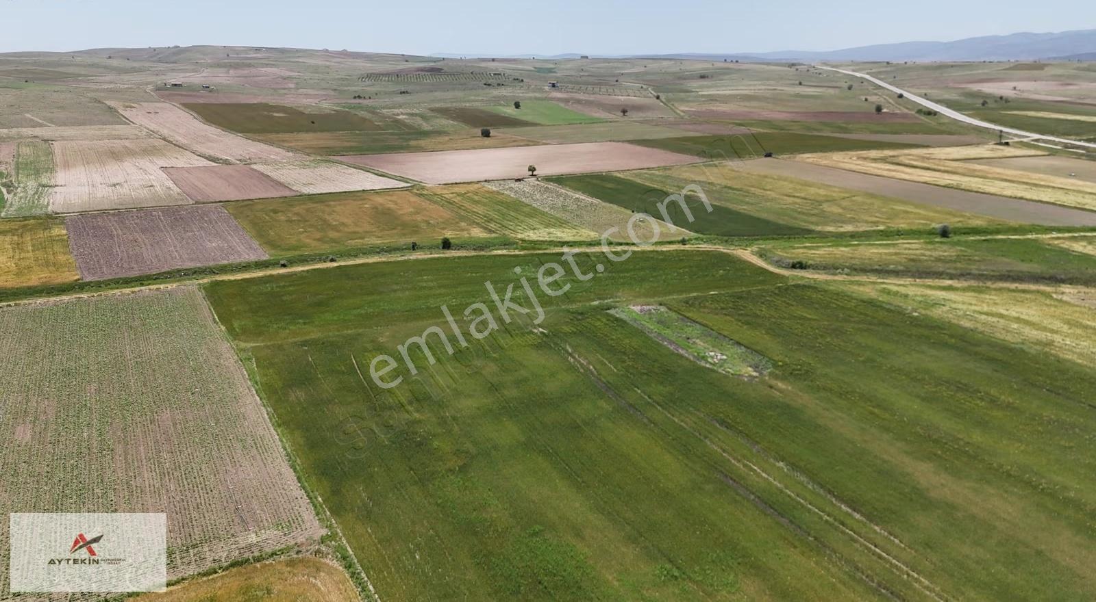 Akören Çatören Mahallesinde 5.969 M² Sulanır Tarla - Görsel 4