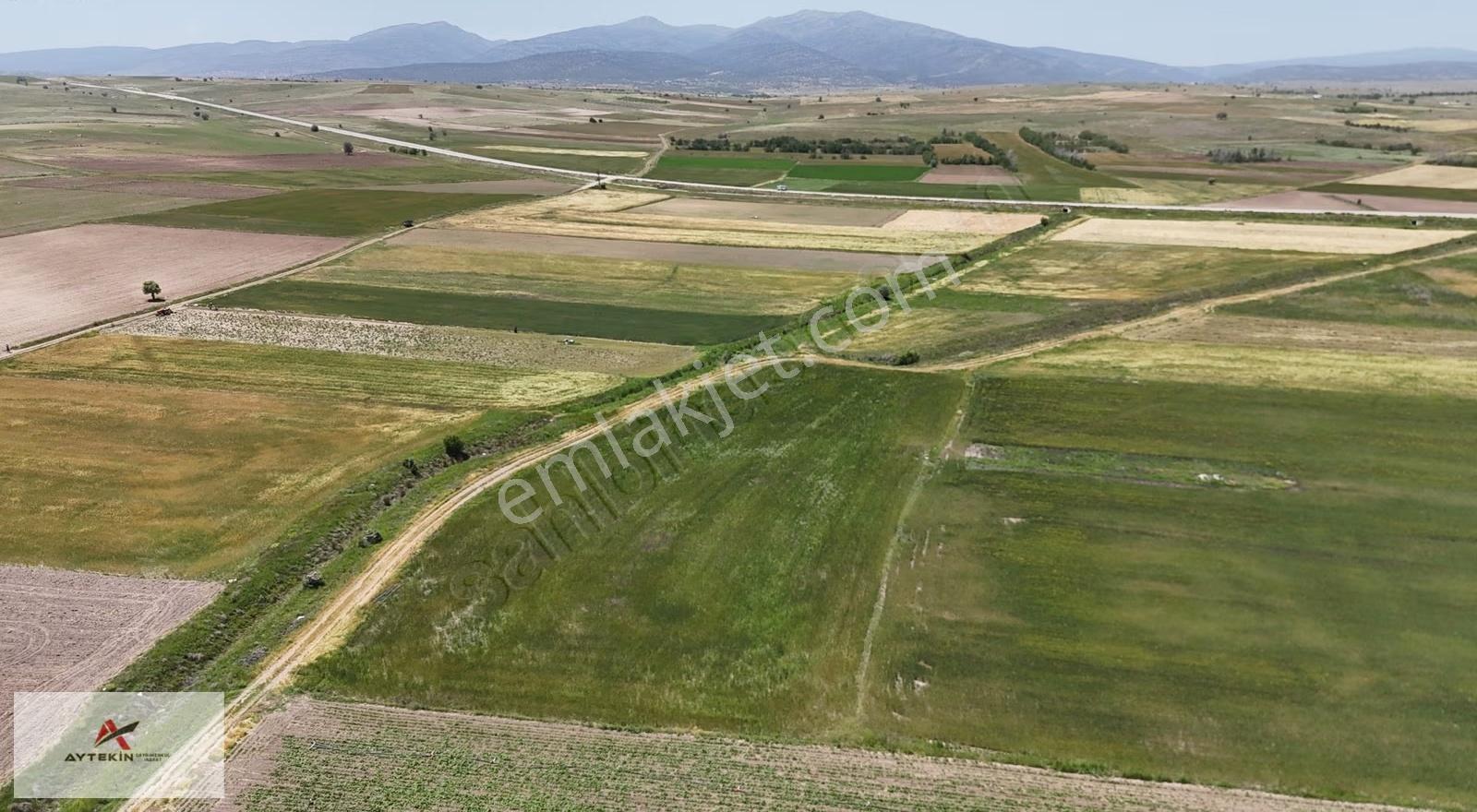 Akören Çatören Mahallesinde 5.969 M² Sulanır Tarla - Görsel 6