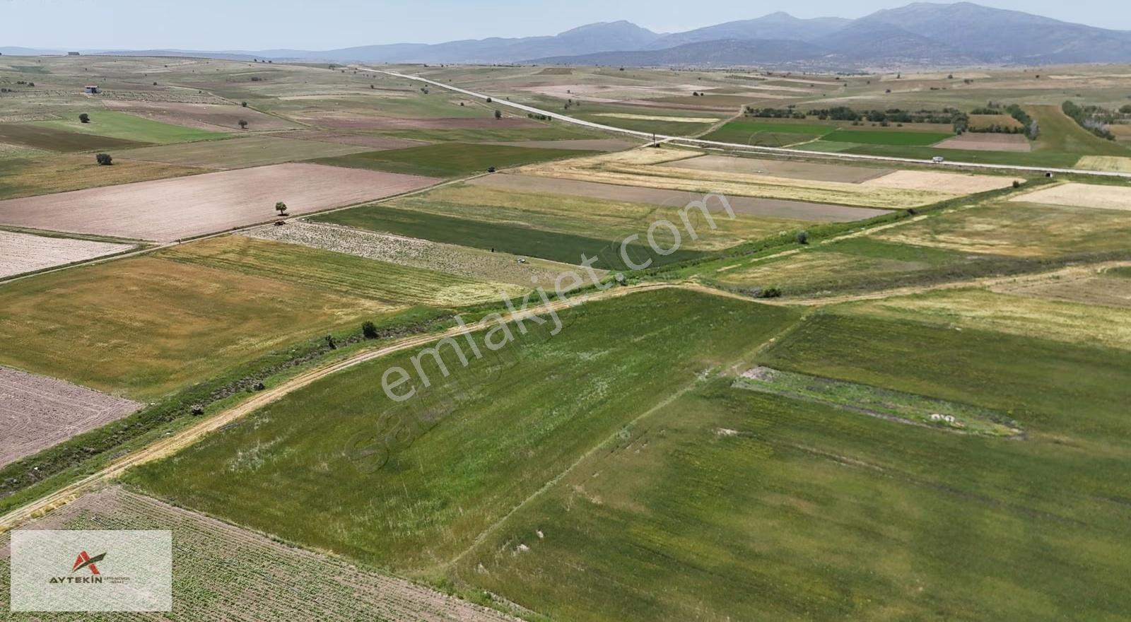 Akören Çatören Mahallesinde 5.969 M² Sulanır Tarla - Görsel 10