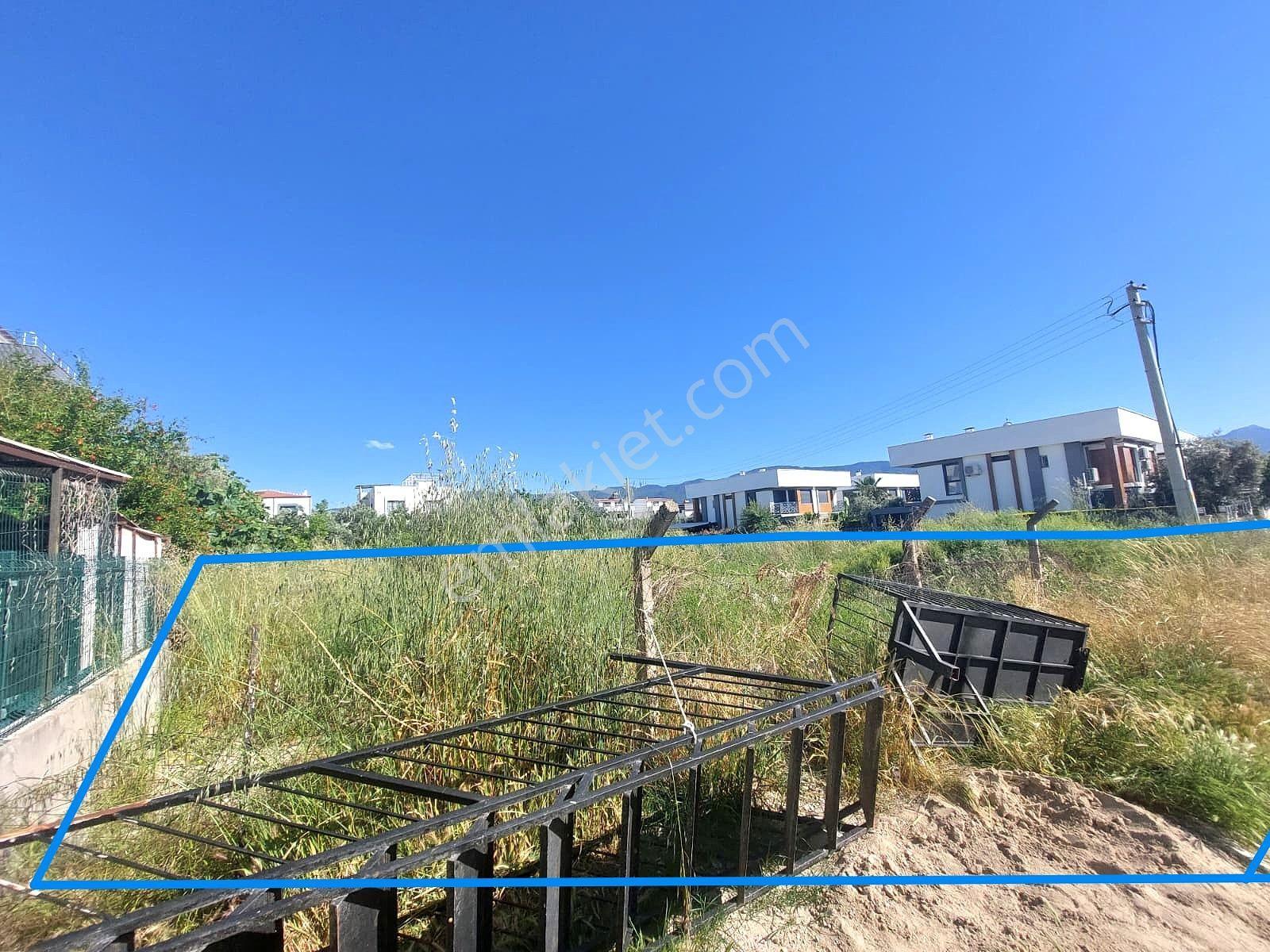 Kuşadası Soğucak, 305 M² Satılık Tam Müstakil Villa İmarlı Arsa - Görsel 3
