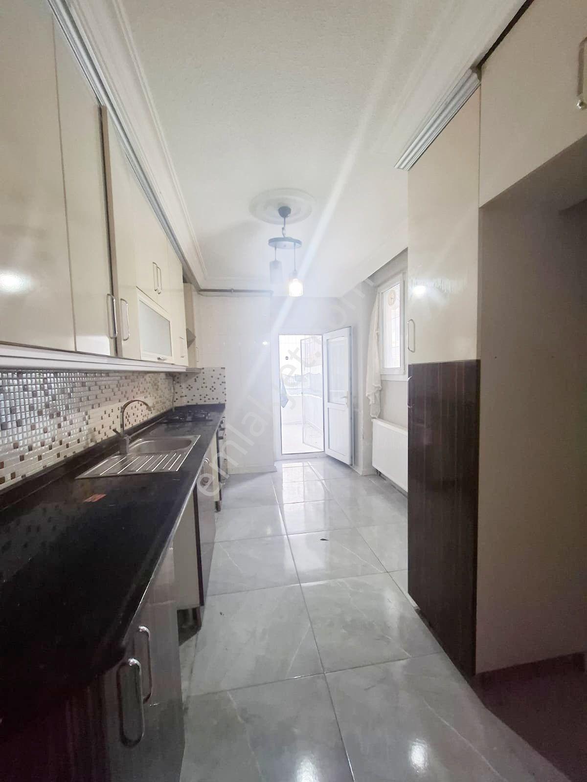 Mavi Bulvarda Salı Pazarı Civarı Doğalgazlı Masrafsız Uygun Fiyatlı 3+1 Kelepir Fiyat Daire - Görsel 5