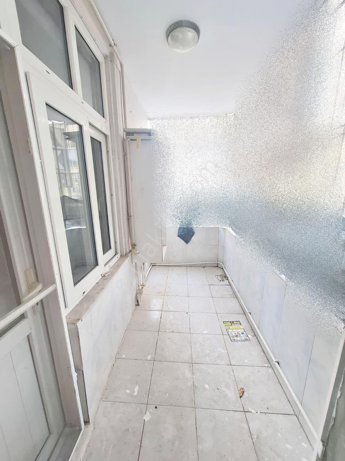 Mavi Bulvarda Salı Pazarı Civarı Doğalgazlı Masrafsız Uygun Fiyatlı 3+1 Kelepir Fiyat Daire - Görsel 17