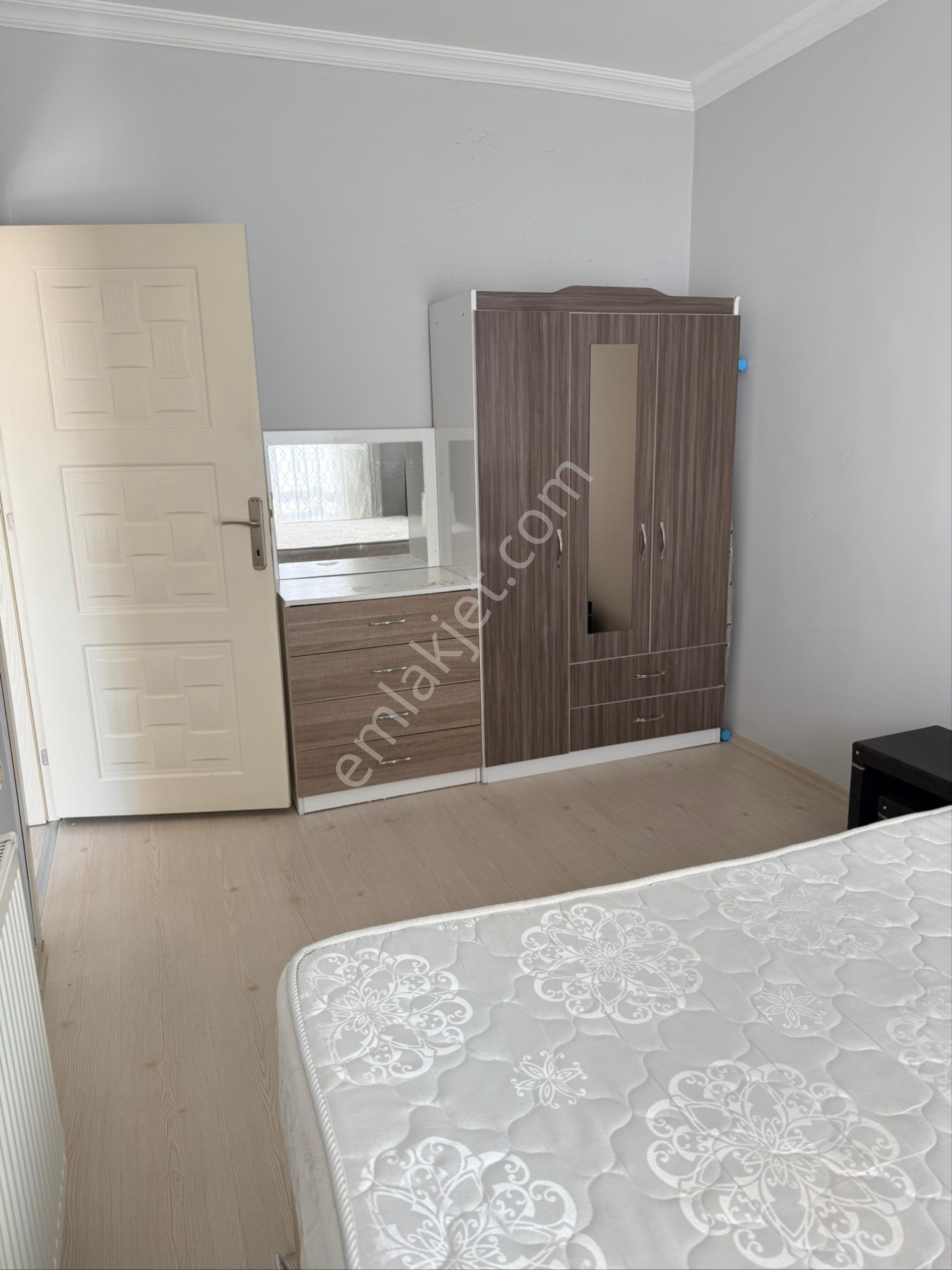 Kiralık Eşyalı 1+1 Van Merkez Urarto Otel Yanı - Görsel 8