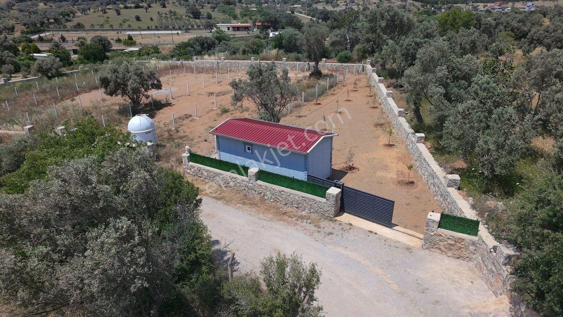 İzmir Menderes Görece'de 348m² Taş Duvarlı-sürgülü Kapılı Prefabrik Evli Fırsat Tarla !! - Görsel 2