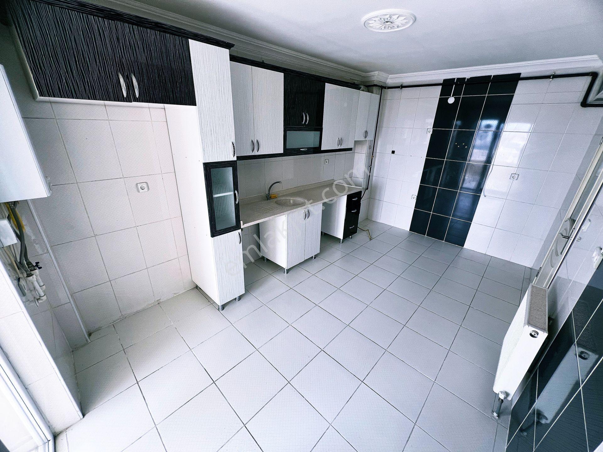Cihandan Kayalar Vadi Park Manzaralı Güney Cephe Kiralık 3+1 Dai - Görsel 3