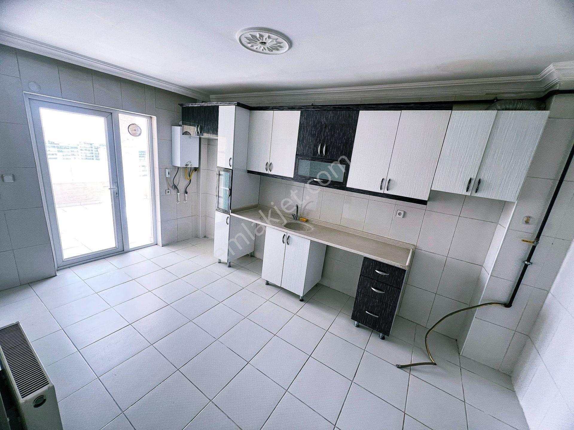 Cihandan Kayalar Vadi Park Manzaralı Güney Cephe Kiralık 3+1 Dai - Görsel 7