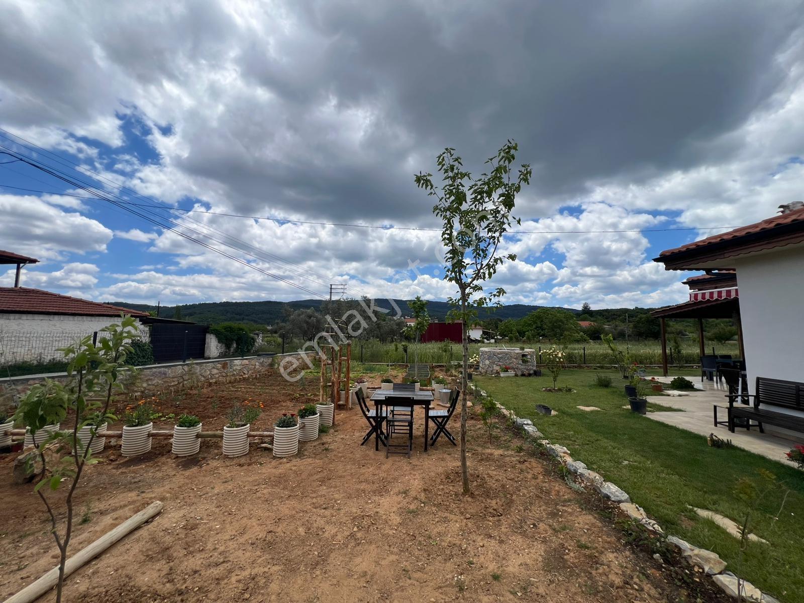 Muğla Menteşe Yenice Mah. 3+1 Satılık Müstakil Ev - Görsel 23