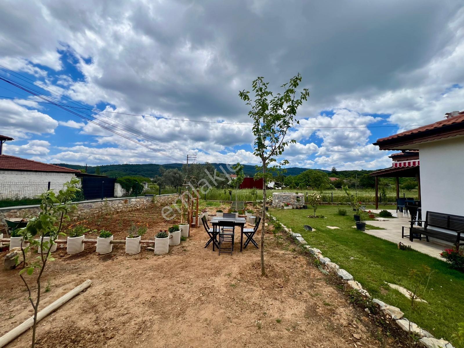 Muğla Menteşe Yenice Mah. 3+1 Satılık Müstakil Ev - Görsel 26