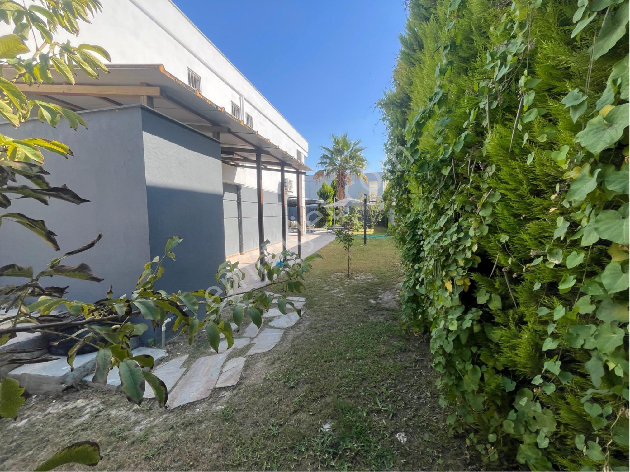 Denize Avmye Yakın Müstakil Villa - Görsel 14