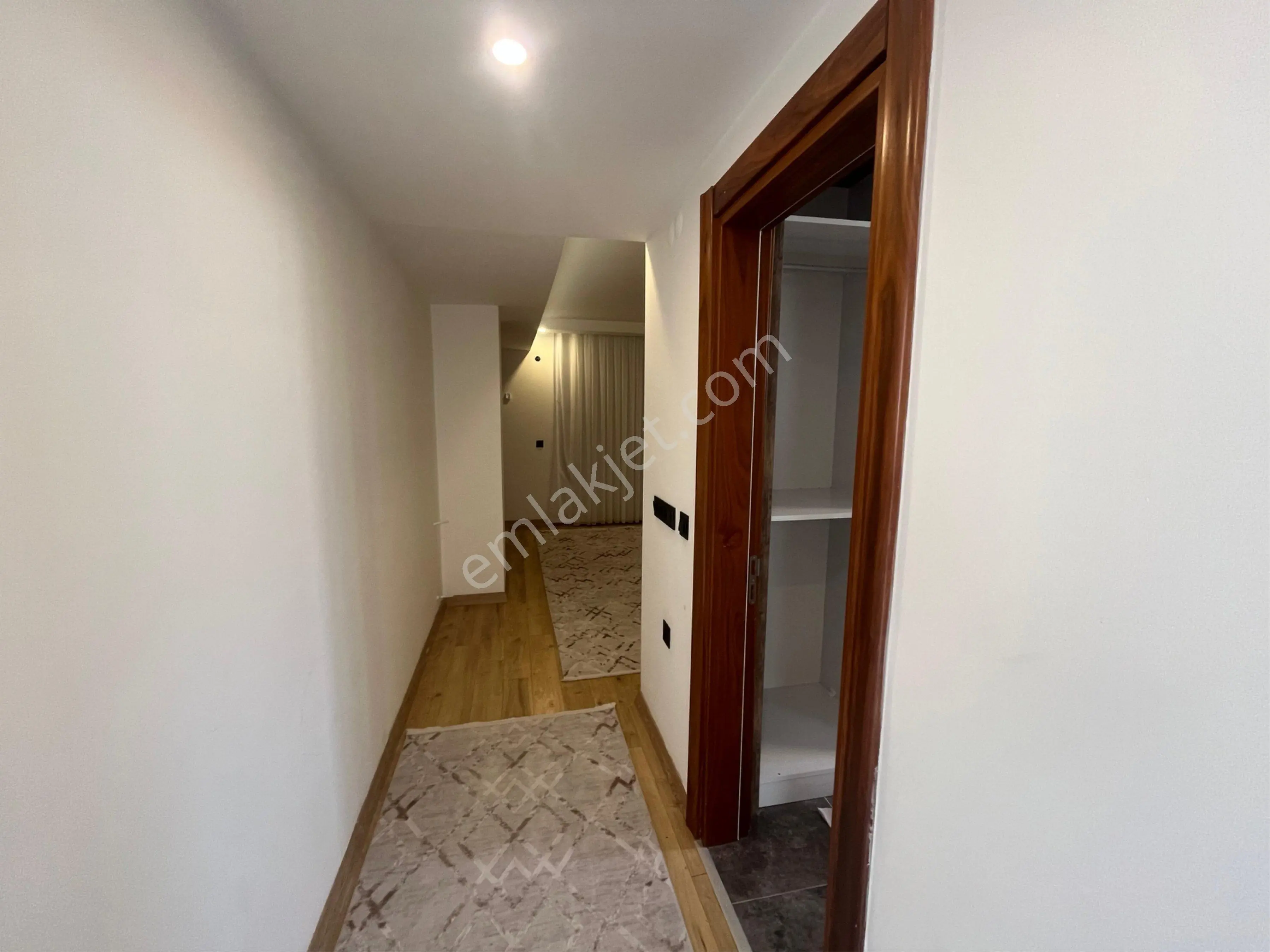 Denize Avmye Yakın Müstakil Villa - Görsel 2
