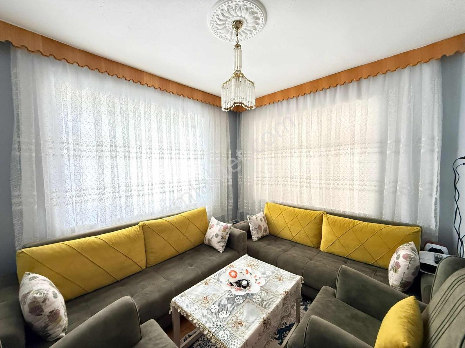 Ilgın Uçarı Mahallesinde 240 M² Bahçeli 4+1 Müstakil Ev - Görsel 21