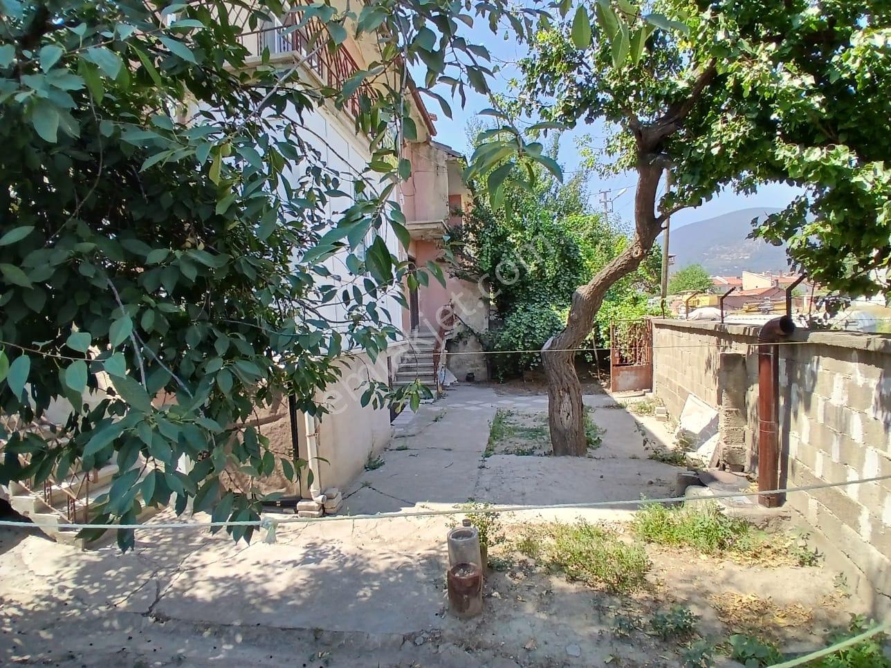 Akçay Emlak'tan Akşehir Yeni Mahallede Doğalgazlı İki Daireli Satılık Müstakil Ev - Görsel 17