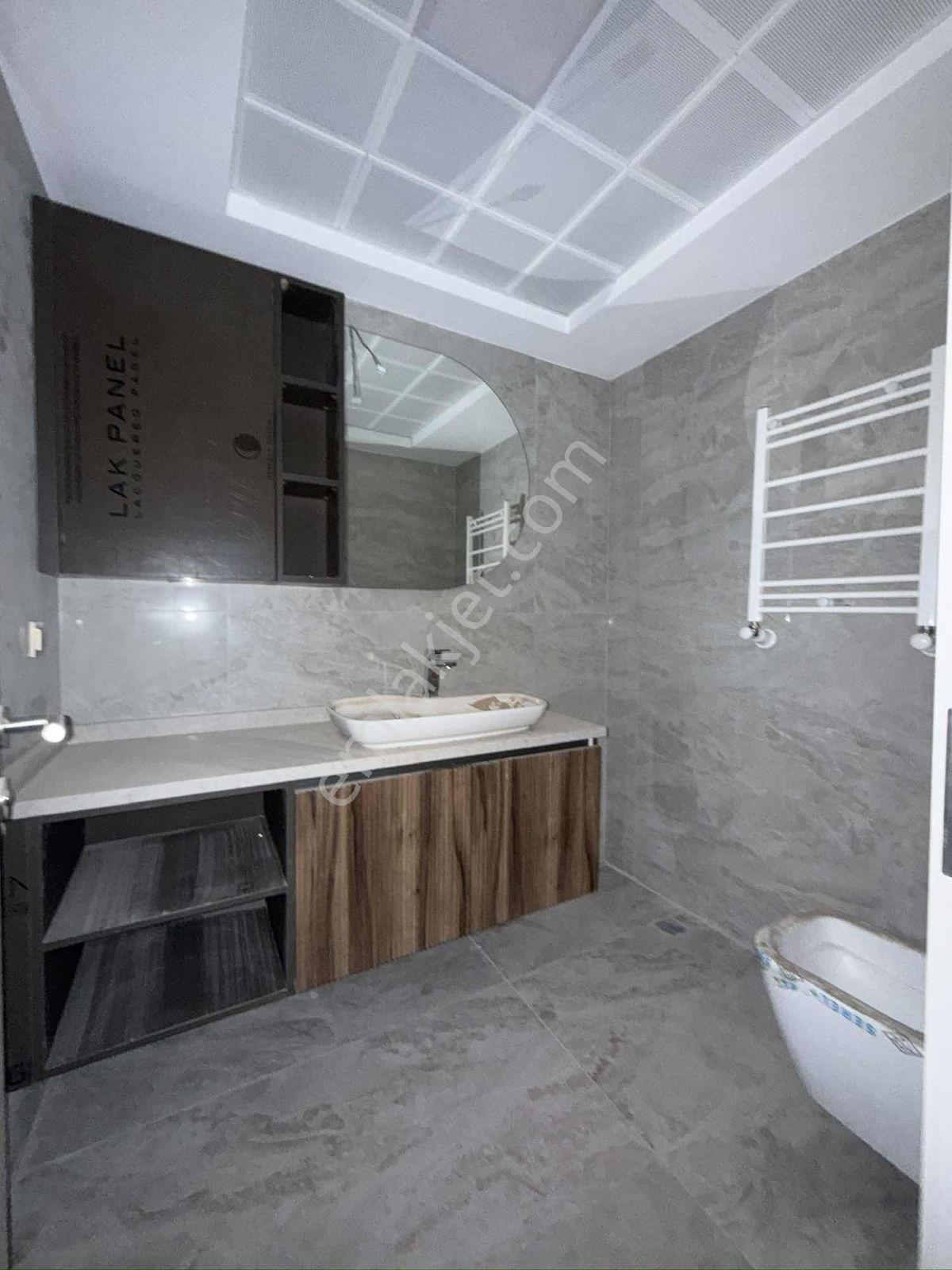 Nova'dan Mirnas Bahçeşehir'de Kiralık 2+1 Arakat Daire - Görsel 4