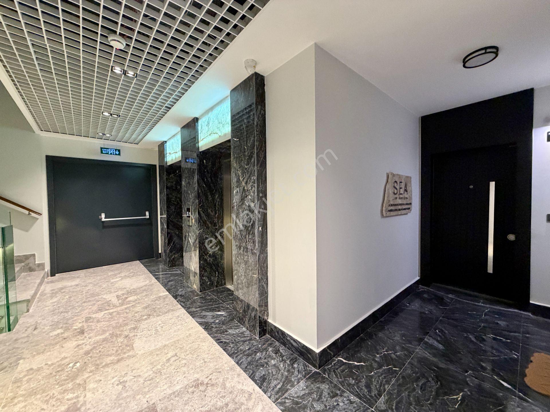 Kuşadası Merkez Ana Cadde Üzerınde 70 M² Kıralık Ofıs - Görsel 5