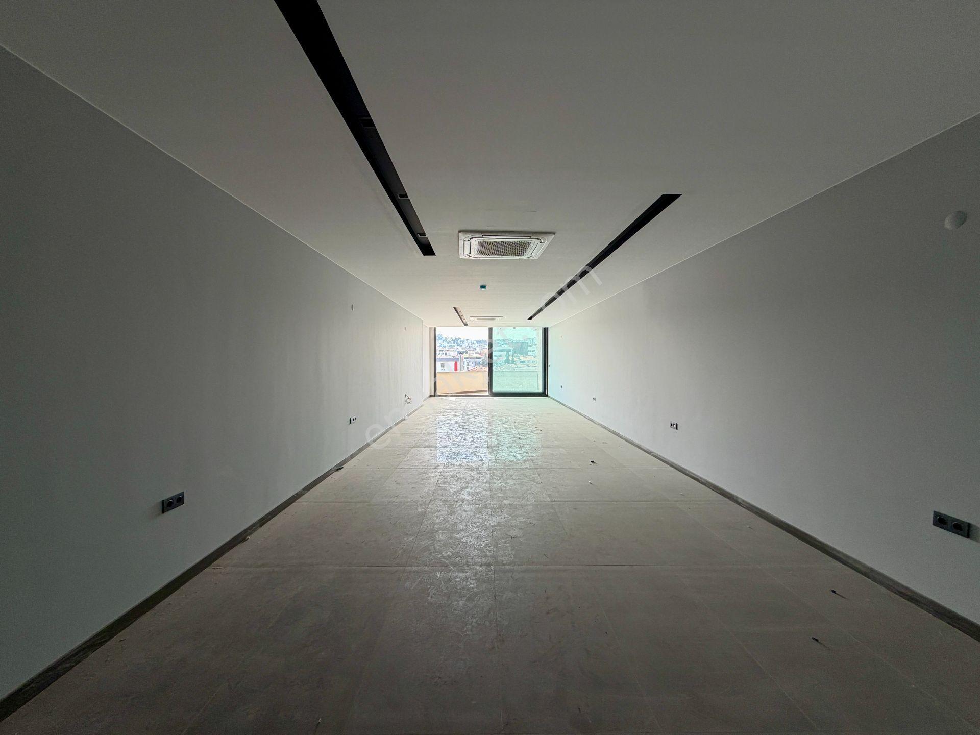 Kuşadası Merkez Ana Cadde Üzerınde 70 M² Kıralık Ofıs - Görsel 8
