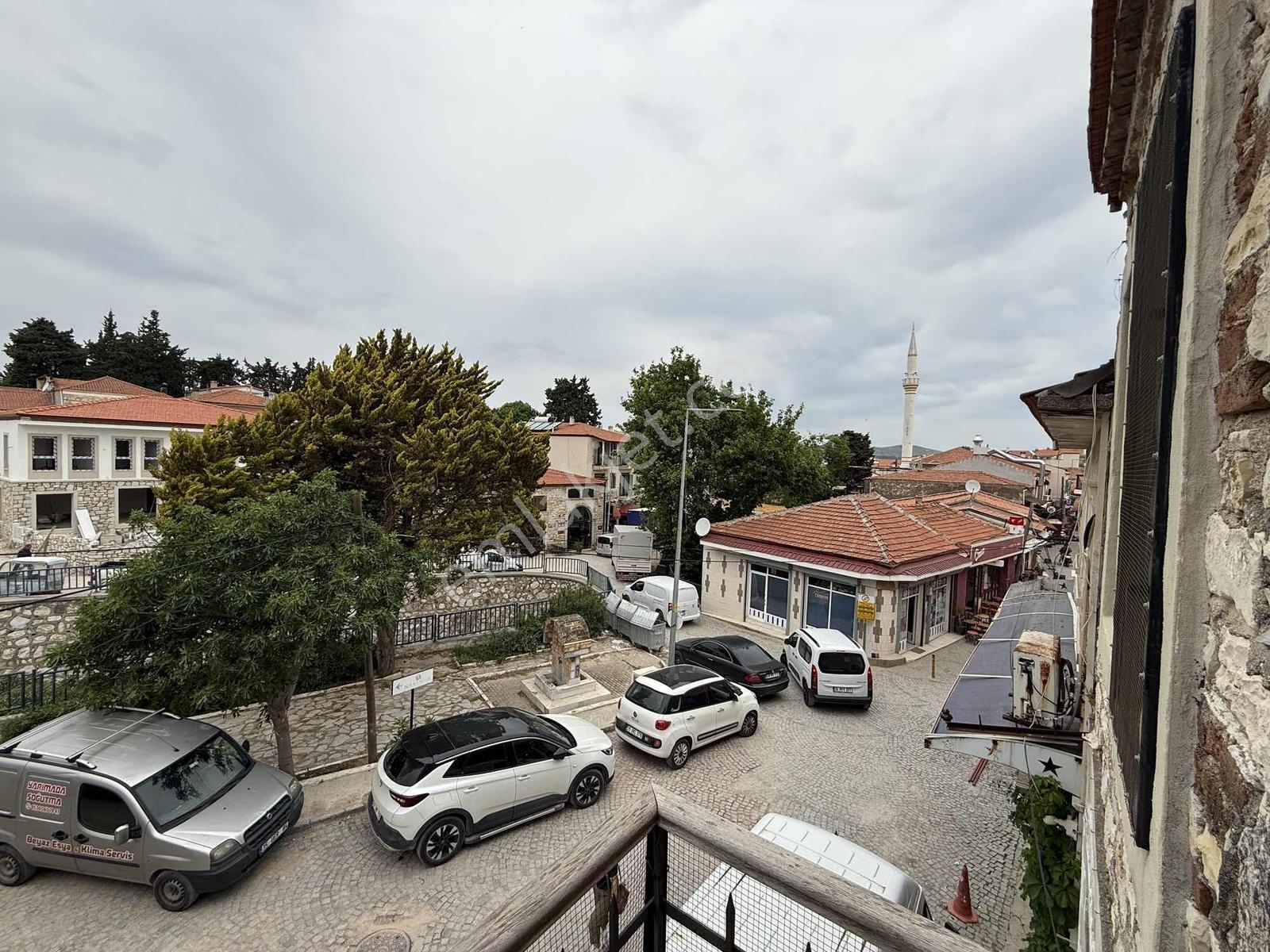 Urla Malgaca'da Tadilatlı Taş Evde Eşyalı Kiralık 1+1 - Görsel 12